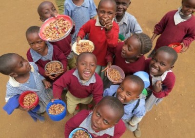 Students enjoying their lunch